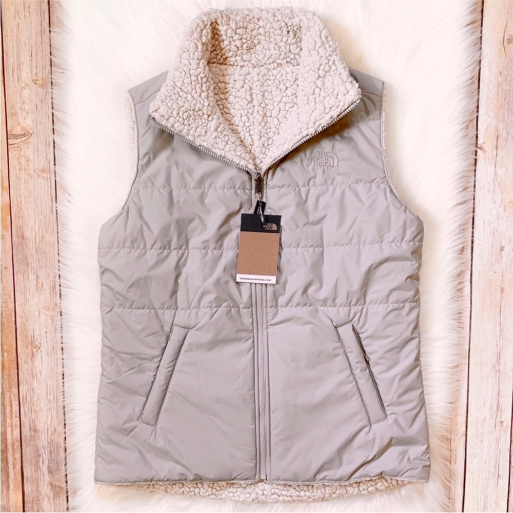 The North Face Women's Beige Quilted Vest